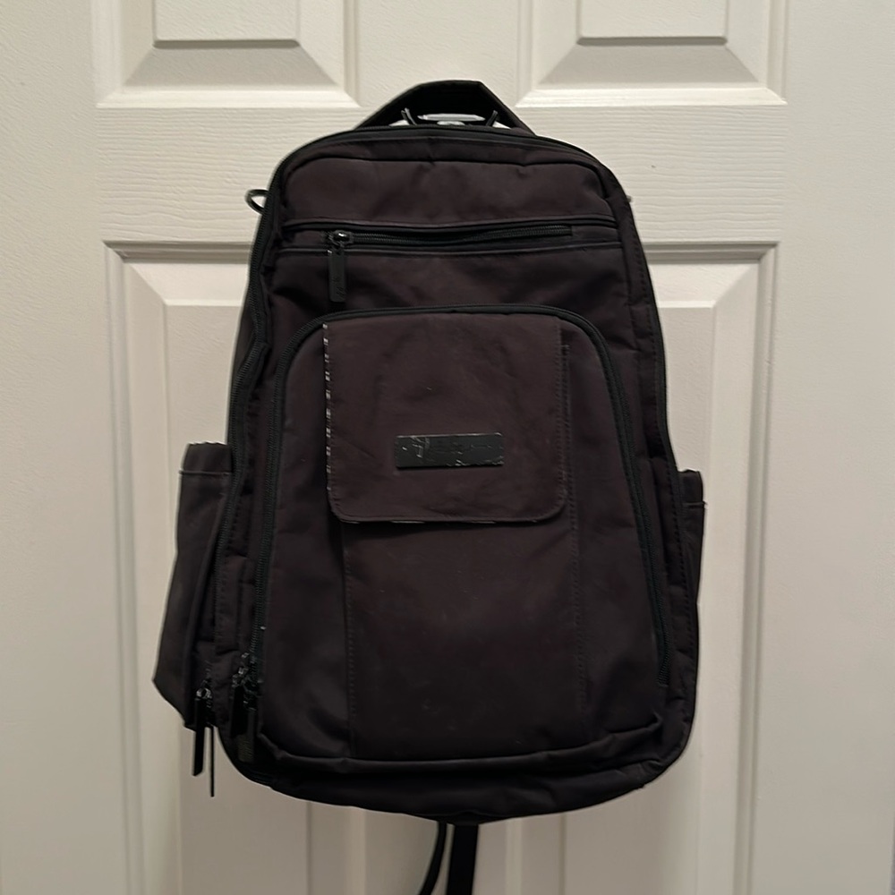 JU-JU-BE BE RIGHT BACK DIAPER BACKPACK - BLACK